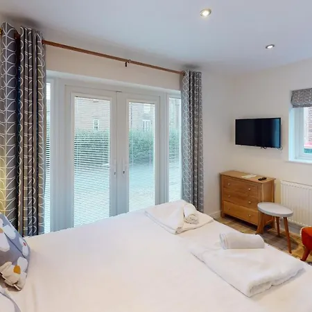 Sailaway At The Bay With Pool And Gym * Filey